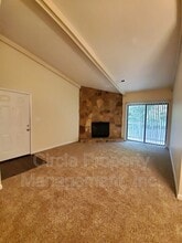 Building Photo - 2021 Highridge Dr SW