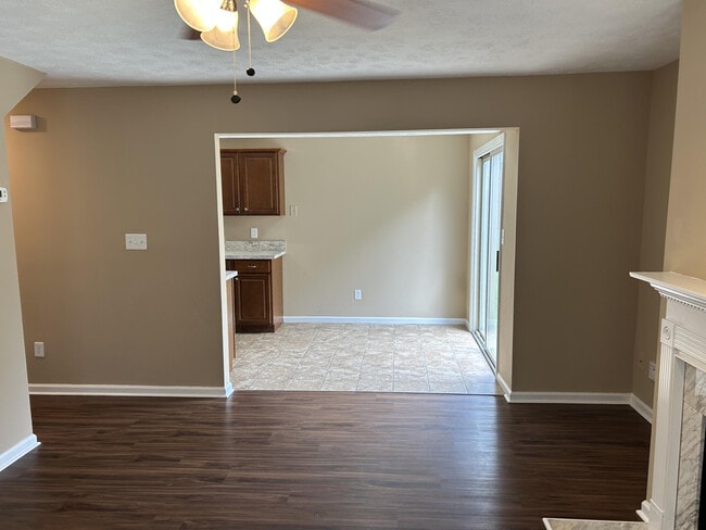 Building Photo - 772 Orlean Cir