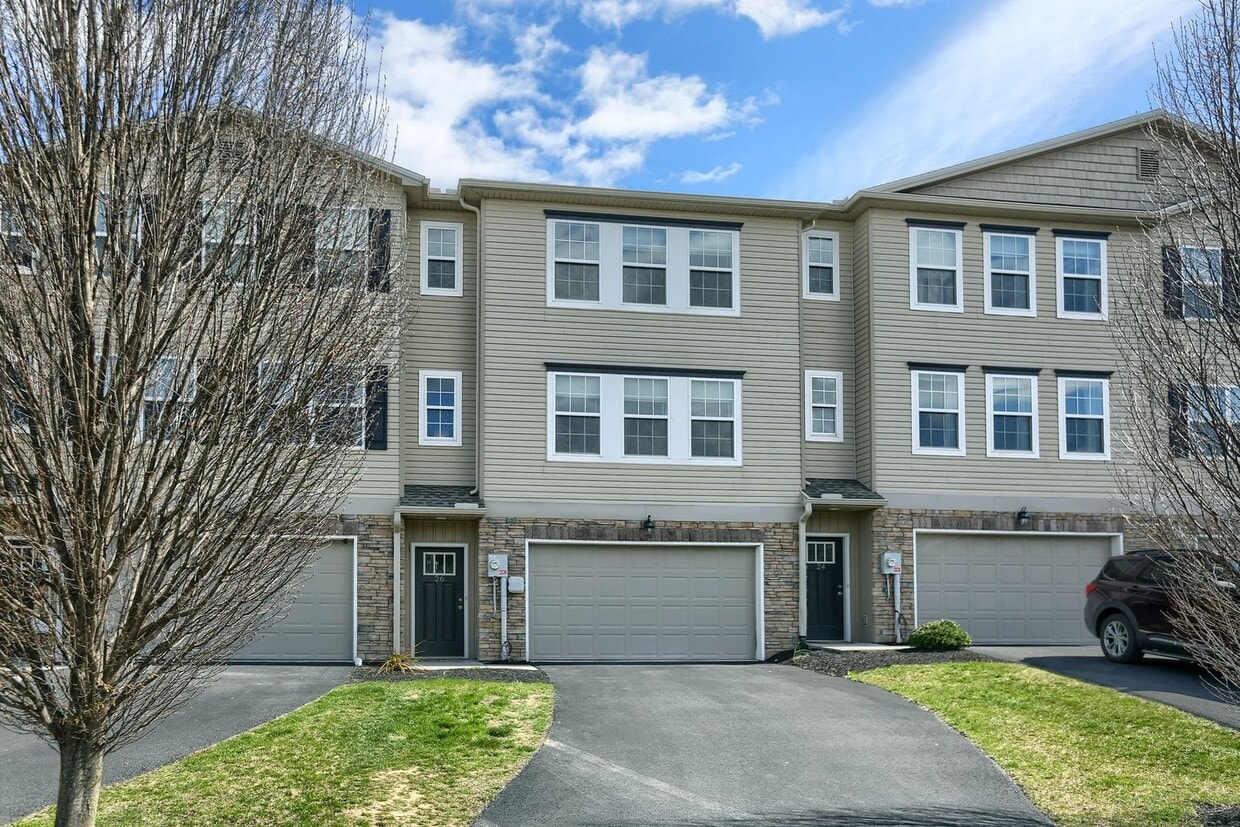24 Parker Spring Ave, Carlisle, PA 17013 House Rental in Carlisle, PA