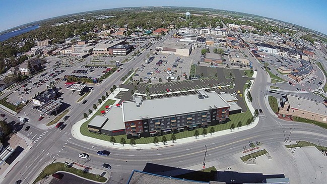 Foto del edificio - McKinley Plaza- Downtown Detroit Lakes