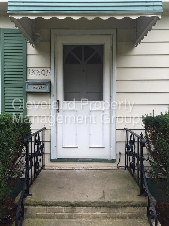 Building Photo - 18809 Parkmount Ave