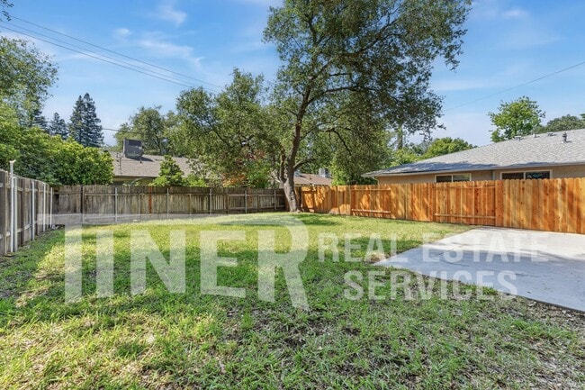 Foto del edificio - 6167 Oakgreen Cir