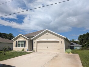 Building Photo - 1606 Degroodt Rd SW