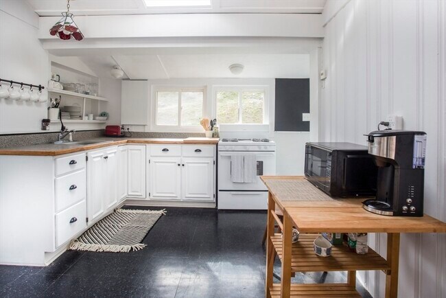 Foto del edificio - 43 Bayview Rd