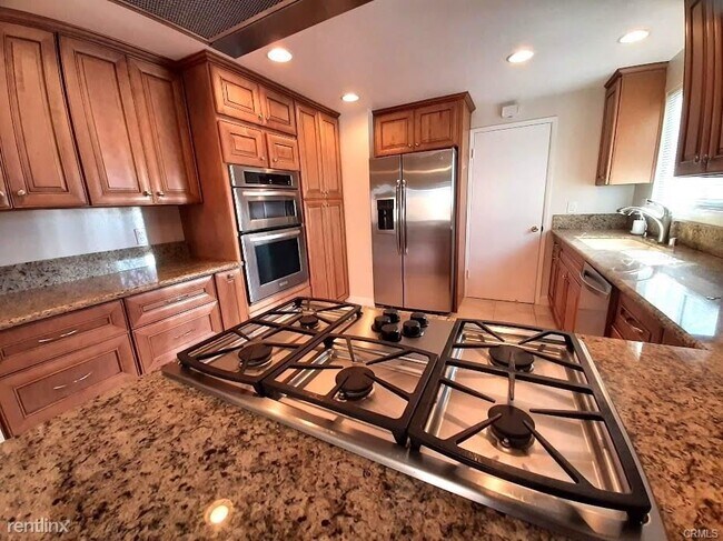 Building Photo - 4 br, 2 bath House - 926 S Chantilly St