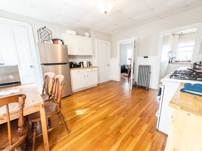 Foto del edificio - 55 Hall Ave