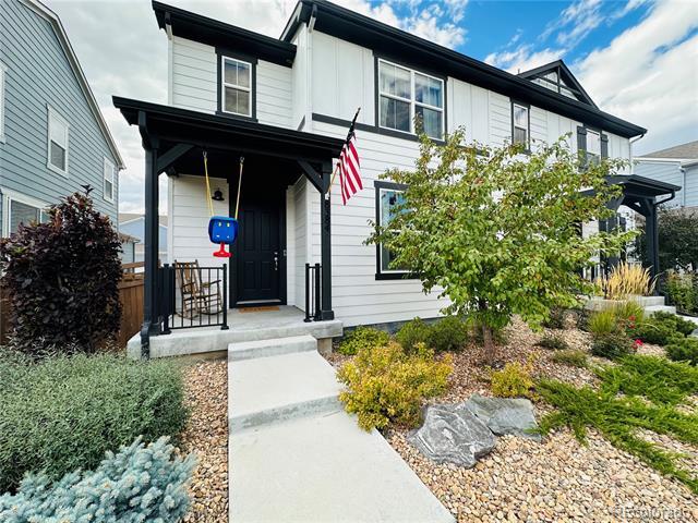 Foto principal - 8384 Holman St