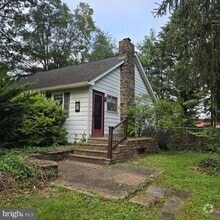 Building Photo - 2937 Dekalb Pike