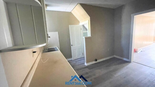 Foto del edificio - 929 Centre St