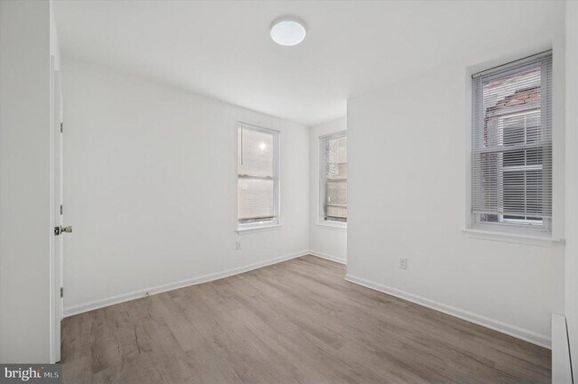 Foto del edificio - 1418 W Erie Ave