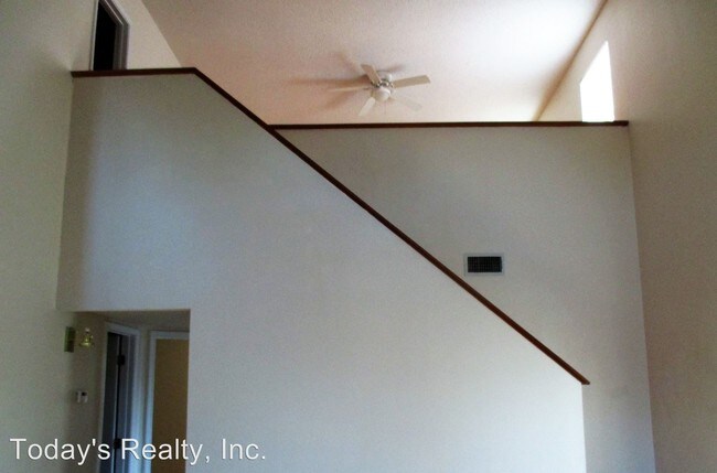 Foto del edificio - 3 br, 2 bath House - 1725 W. Kentucky Street