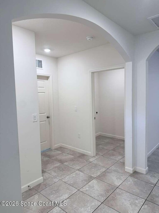 Foto del edificio - 609 Concha St NW