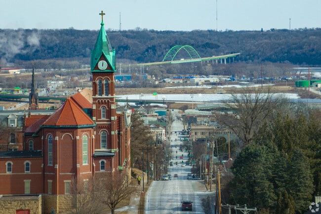 Dubuque is right along the Mississippi River.