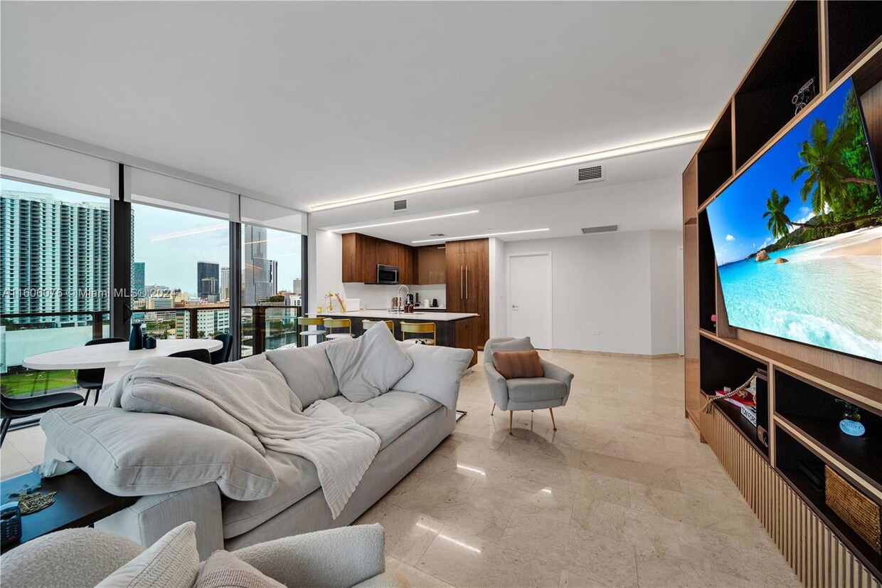 Photo - 88 Southwest 7th Street, Miami, FL 33130 - 3 BR 3.5 BA Condo