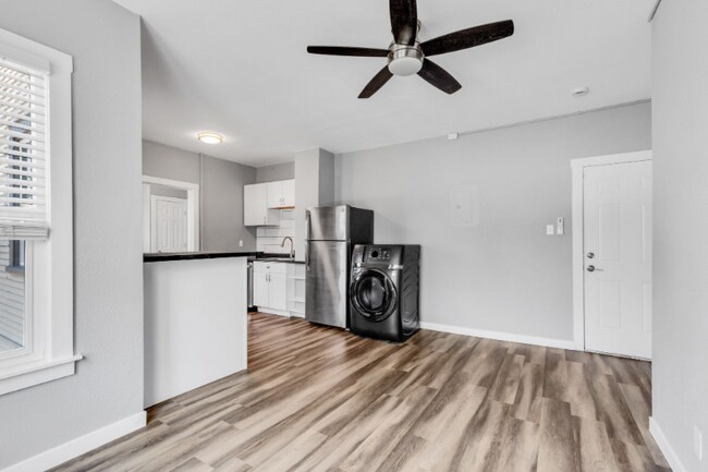 Building Photo - 1213-1219 12th St