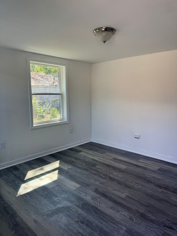 Building Photo - 498 Ibex St