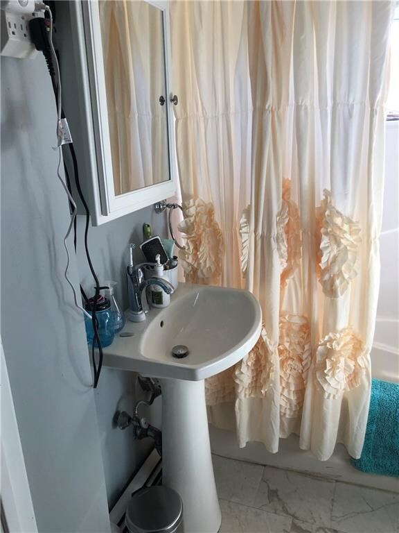 Foto del edificio - 1192 Social St