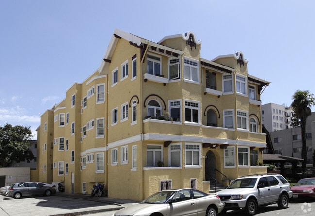 Building Photo - 1502 Alice St