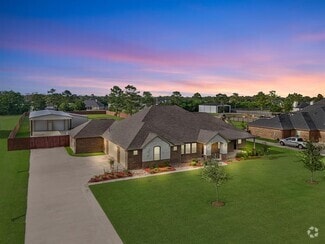 Building Photo - 4857 Dutton Lake Dr