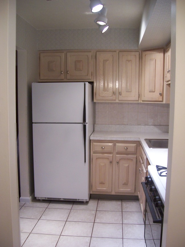 Foto del edificio - 4785 Columbia Rd