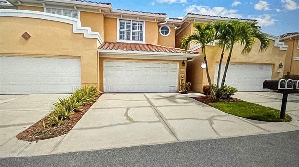 Primary Photo - 123 Valencia Cir