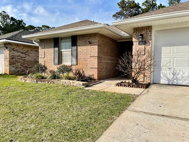 Building Photo - 1020 Freeport Ct