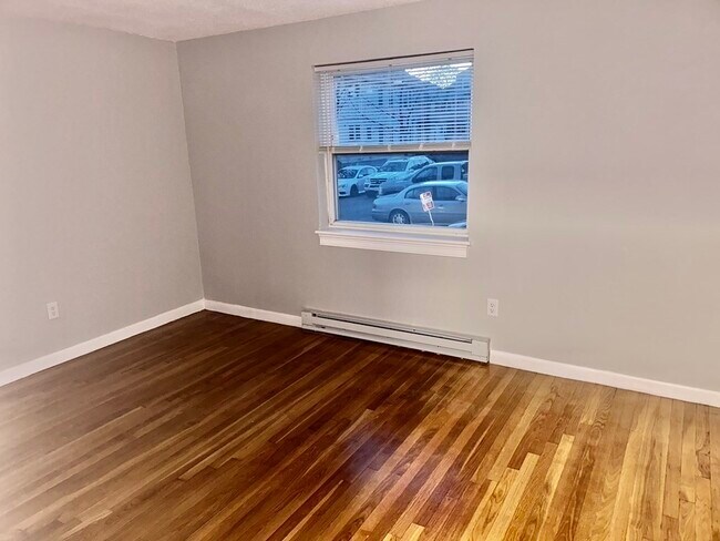 Foto del edificio - 57 Newbury Ave