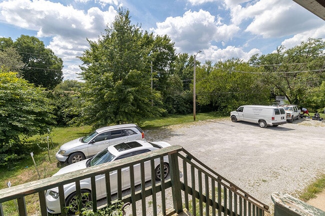 Building Photo - 2810 Leeway Dr