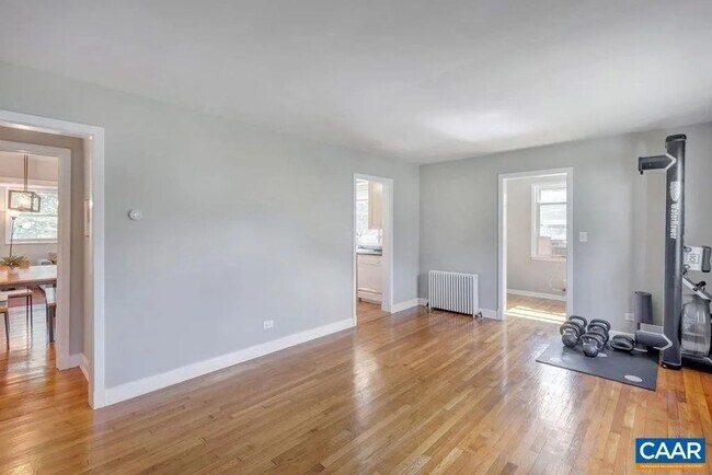 Foto del edificio - Charming home 3BR with office, 2 Ba in gre...