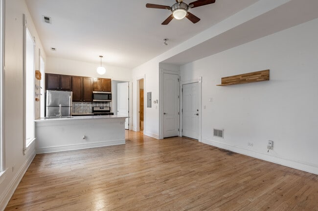 Building Photo - 1652 S Throop St
