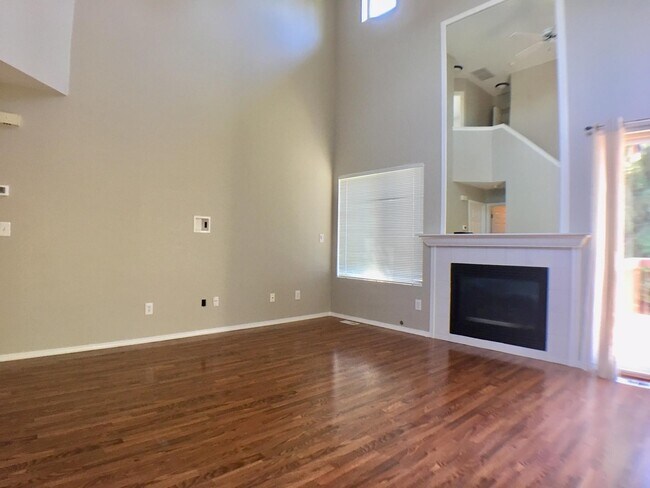 Foto del edificio - Great Home For Rent