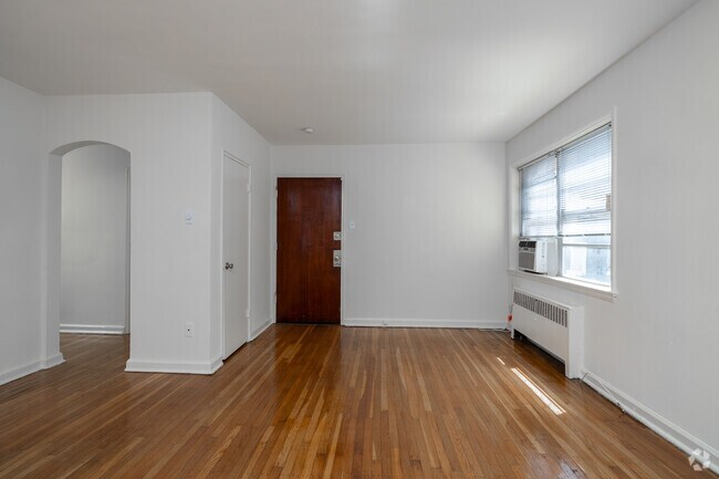 2HAB, 1BA - 791SF - Sala de estar - Llanberris