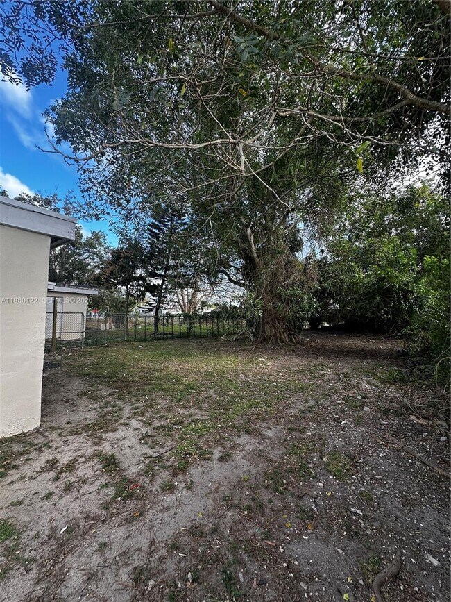 Foto del edificio - 11782 SW 213th St