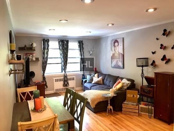 Building Photo - BEAUTIFUL BAY RIDGE OASIS