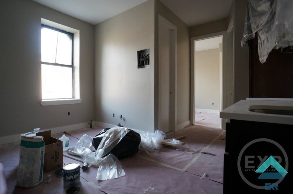 Foto principal - 366 N 5th St