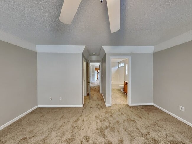 Foto del edificio - 3428 Ann Franklin Ct