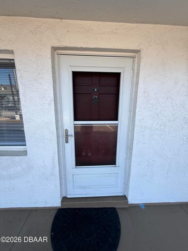 Building Photo - 60 Vining Ct