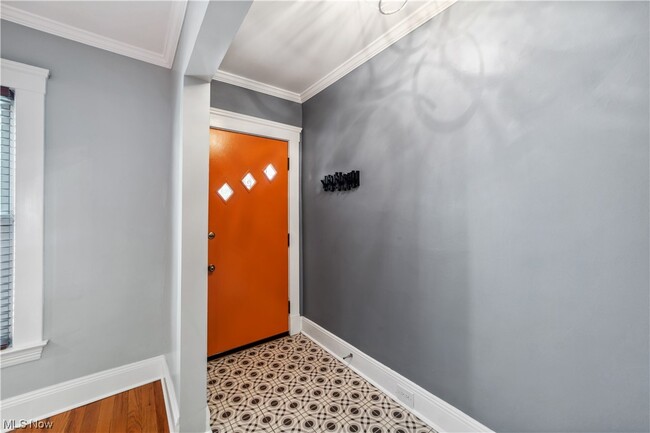 Foto del edificio - 3706 Clinton Ave