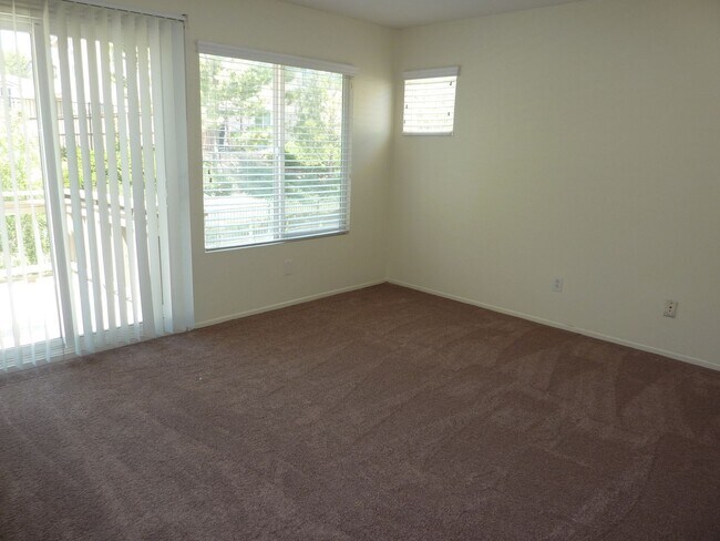 Foto del edificio - Canyon Hills 2 story 3bd, 2.5ba