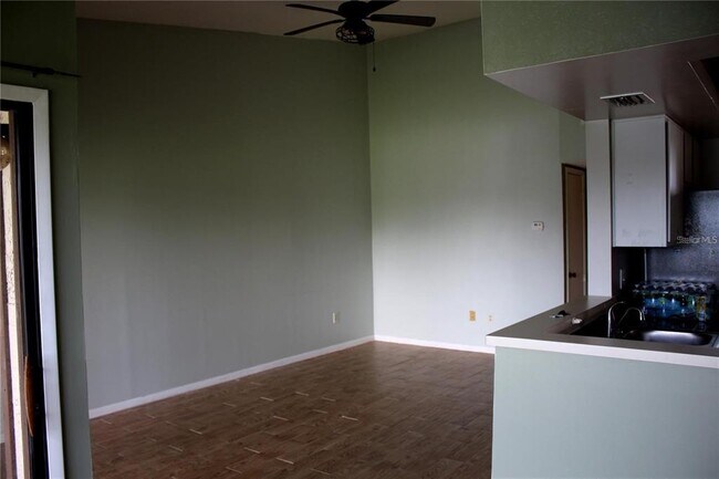 Building Photo - 1340 Stearman Ct