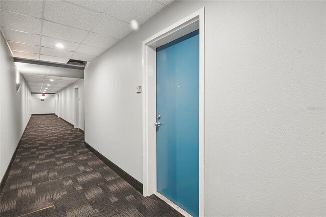 Foto del edificio - 1208 E Kennedy Blvd