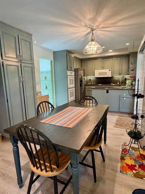 Foto del edificio - 3129 Shire Ln