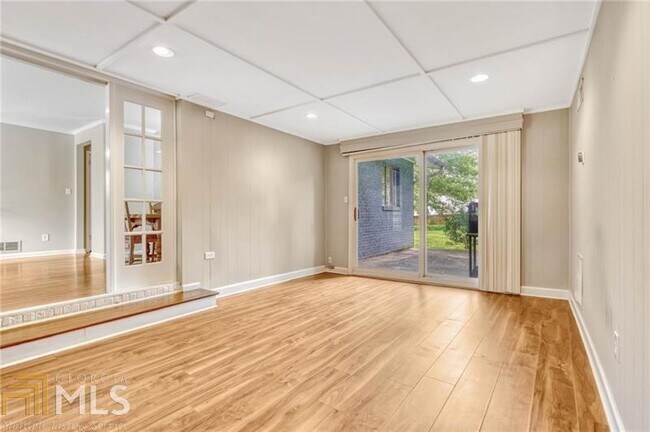 Foto del edificio - 2354 Poplar Springs Dr NE