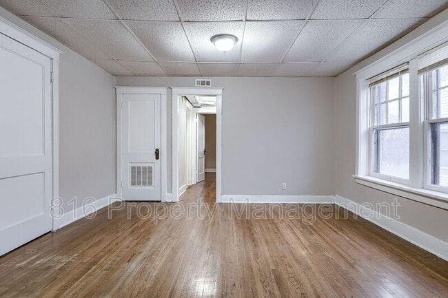 Building Photo - 511-513 Prospect Ave