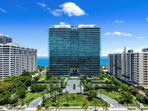 Building Photo - 10201 Collins Ave