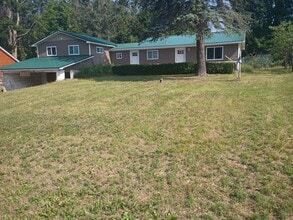 Building Photo - 2117 E Miller Rd