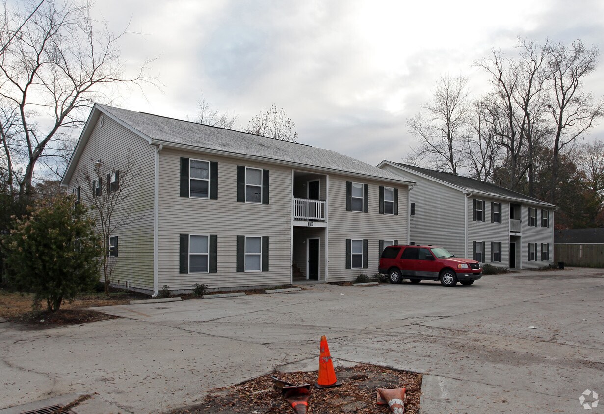 Primary Photo - 2265 Rebecca St