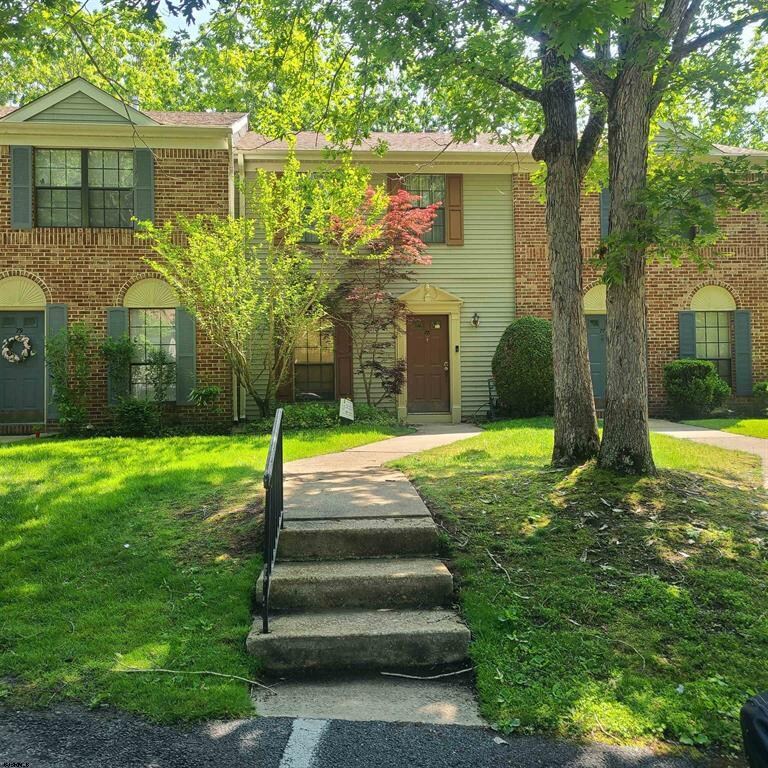 Foto principal - 78 Cheshire Dr