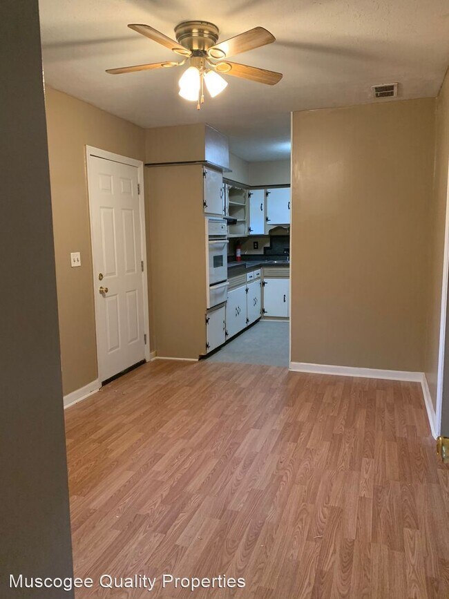 Foto del edificio - 3 br, 1 bath House - 1904 Wellborn Dr