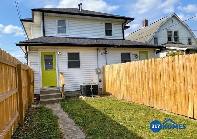 Foto del edificio - Renovated Garfield Park 2BD/1.5BA